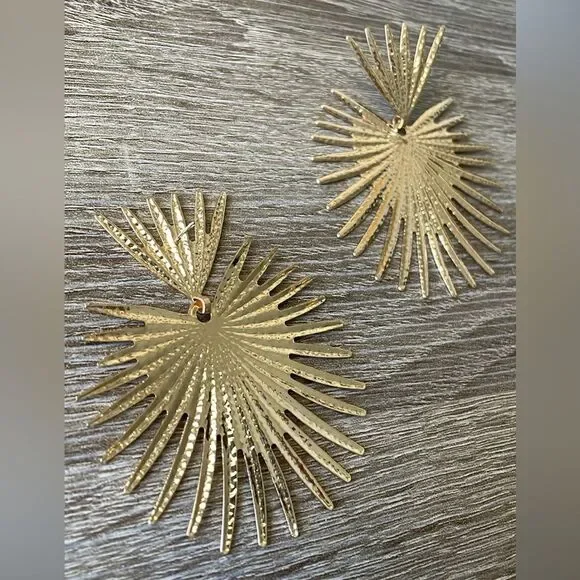 ZaraāstatementāearringsāA476 - Picture 3 of 4